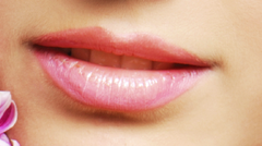 Lip Plumping Healthy pink Gloss